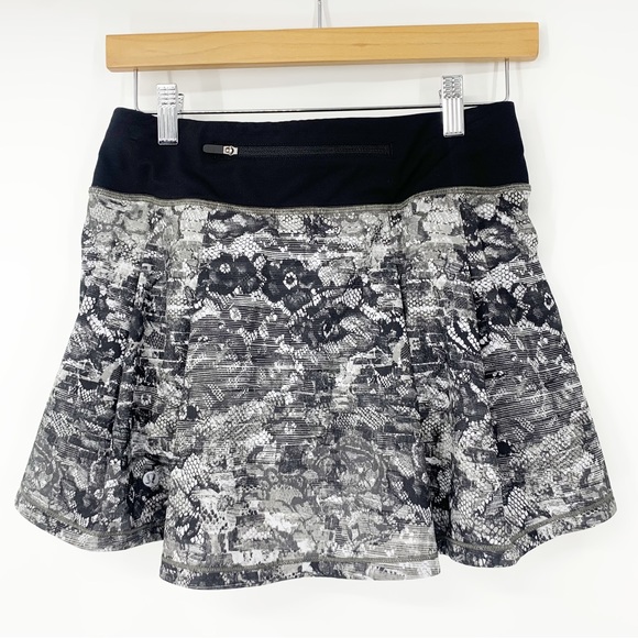 Lululemon Pace Rival in Masked Lace Print Mini Athletic Skort Size 4 - Picture 6 of 10